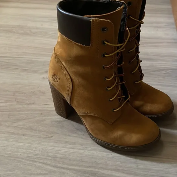 Timberland booties! - Picture 4 of 6